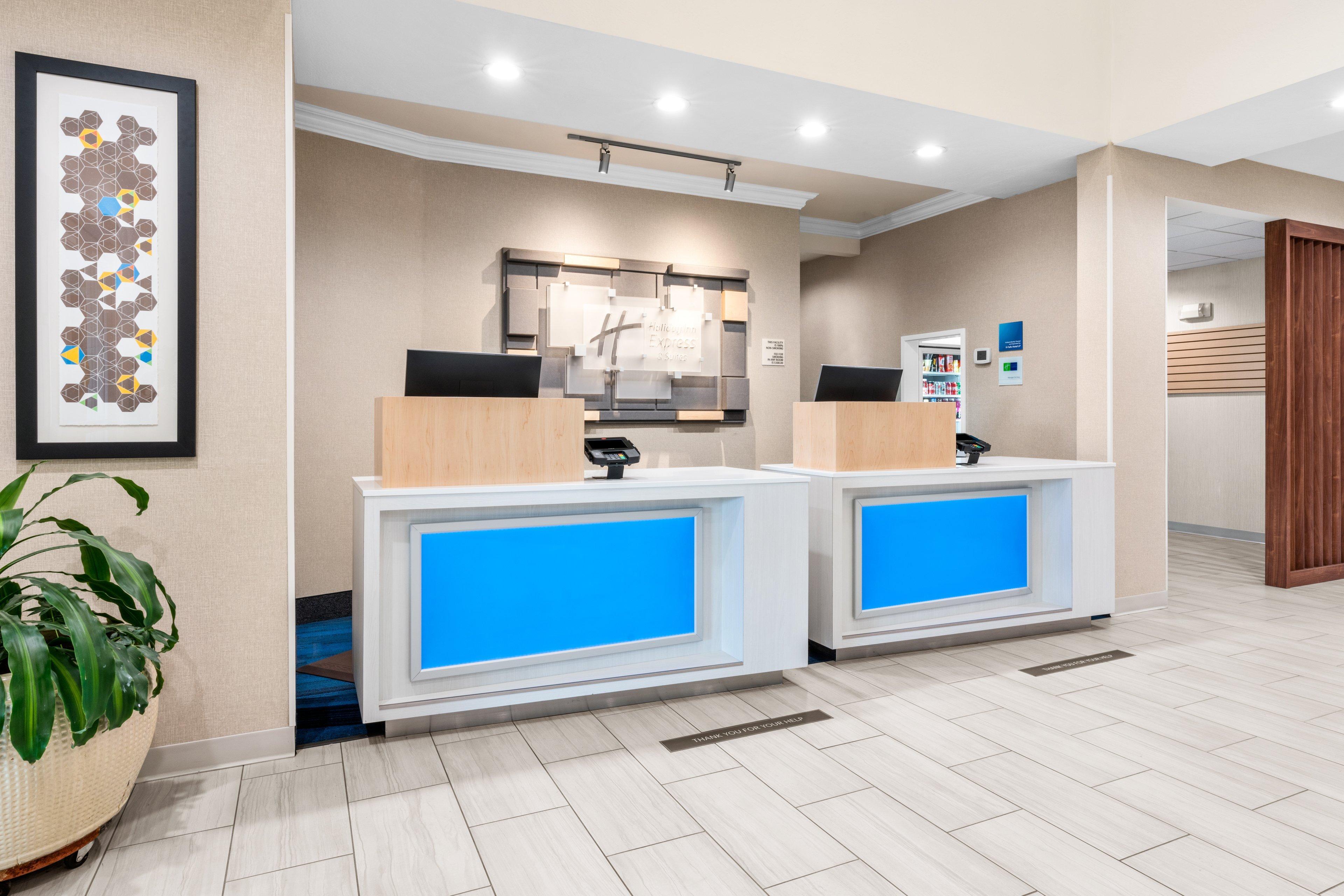 Holiday Inn Express And Suites Klamath Κλαμάθ Φολς Εξωτερικό φωτογραφία