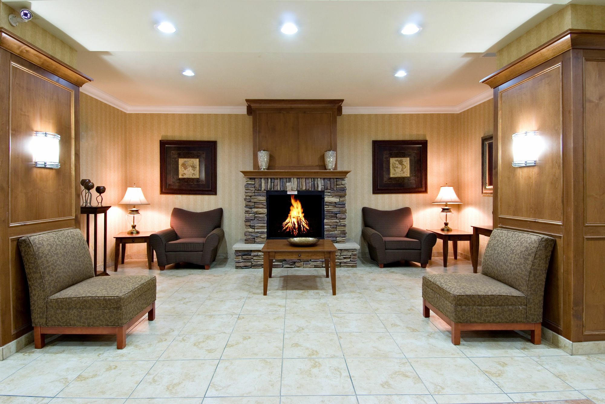 Holiday Inn Express And Suites Klamath Κλαμάθ Φολς Εξωτερικό φωτογραφία