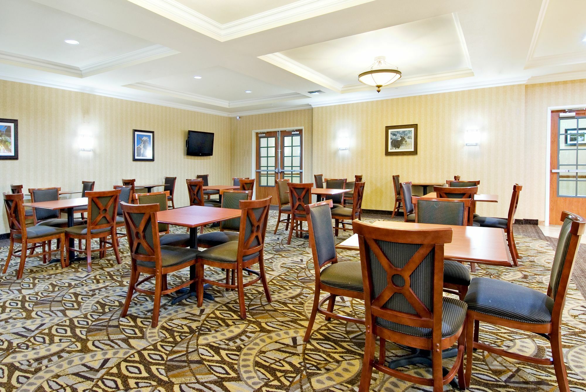 Holiday Inn Express And Suites Klamath Κλαμάθ Φολς Εξωτερικό φωτογραφία