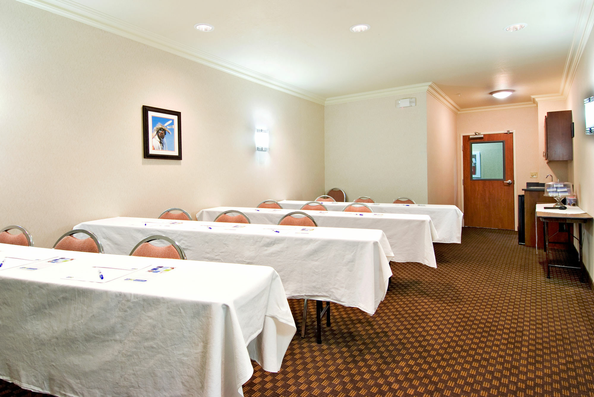 Holiday Inn Express And Suites Klamath Κλαμάθ Φολς Εξωτερικό φωτογραφία